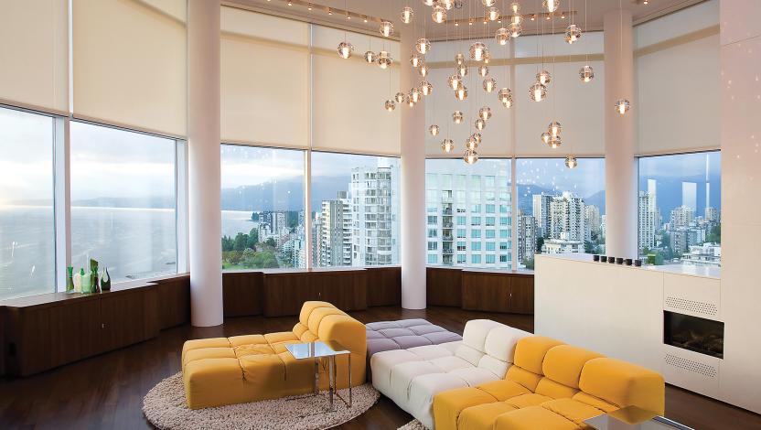 livrm-lascala-1-shades-up