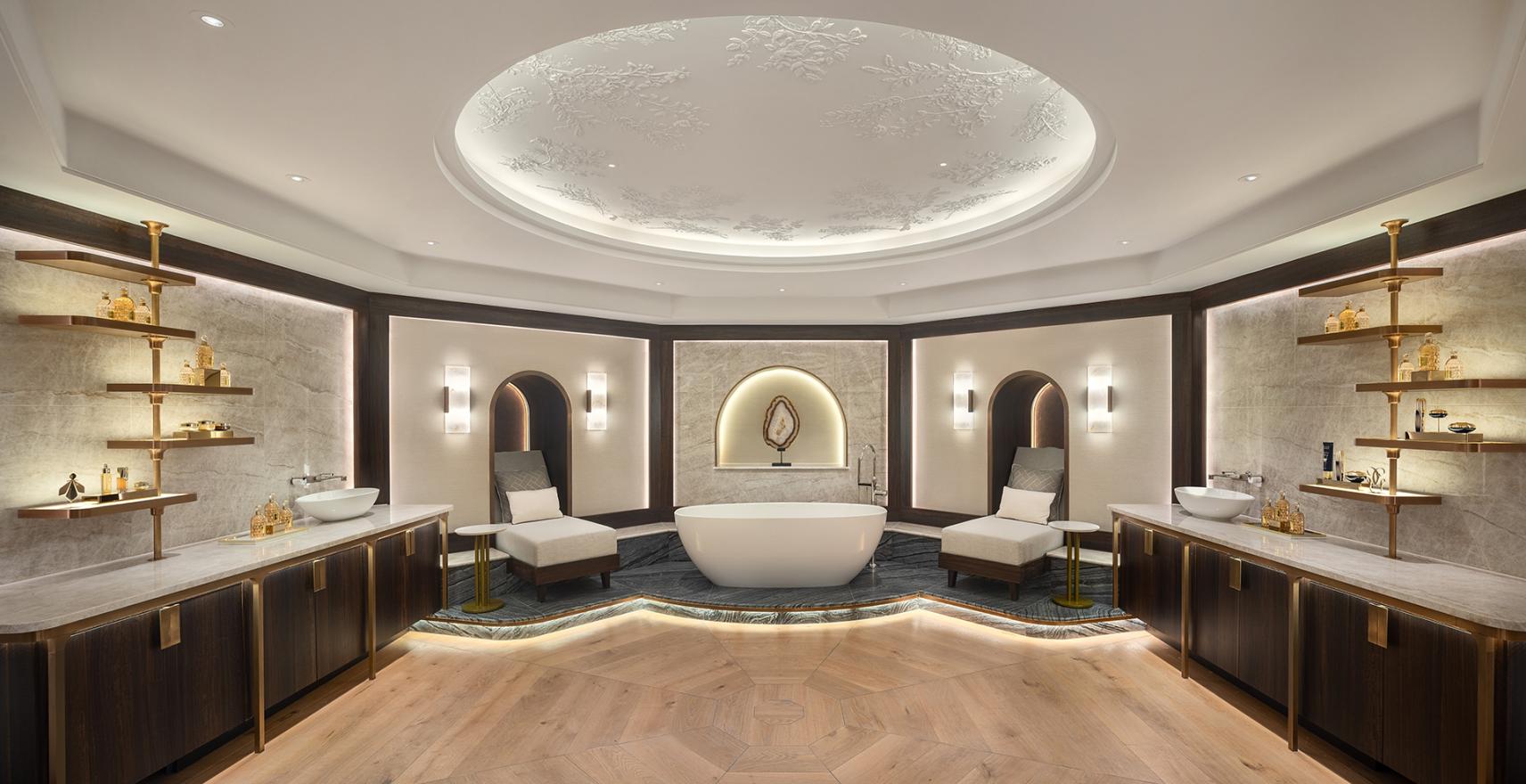 dining-room-latam23-25B9337