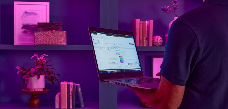 bookshelves-lumaris-rgb-laptop-programming-vignette-47184