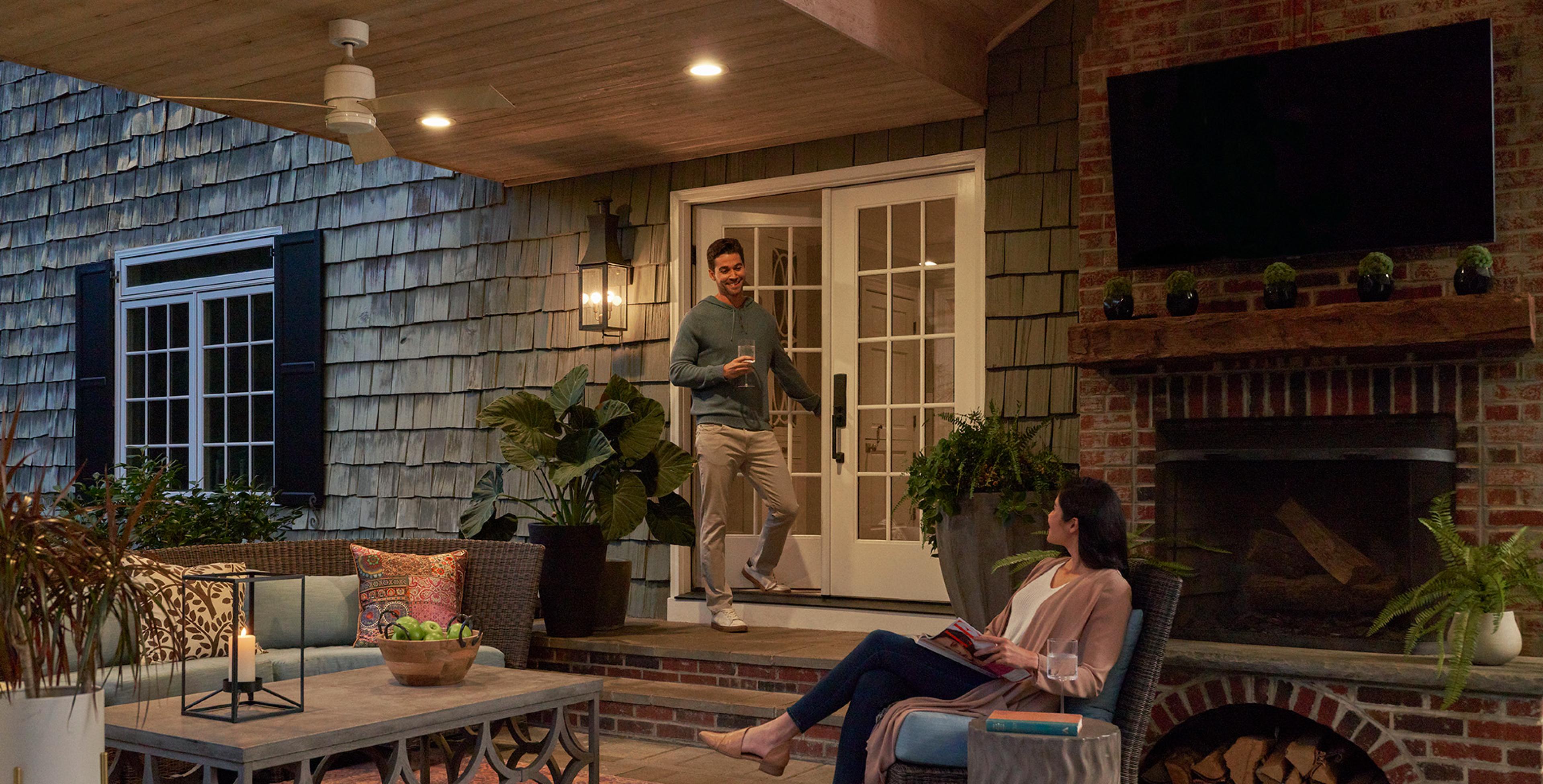 patio-retail22-chair-couple