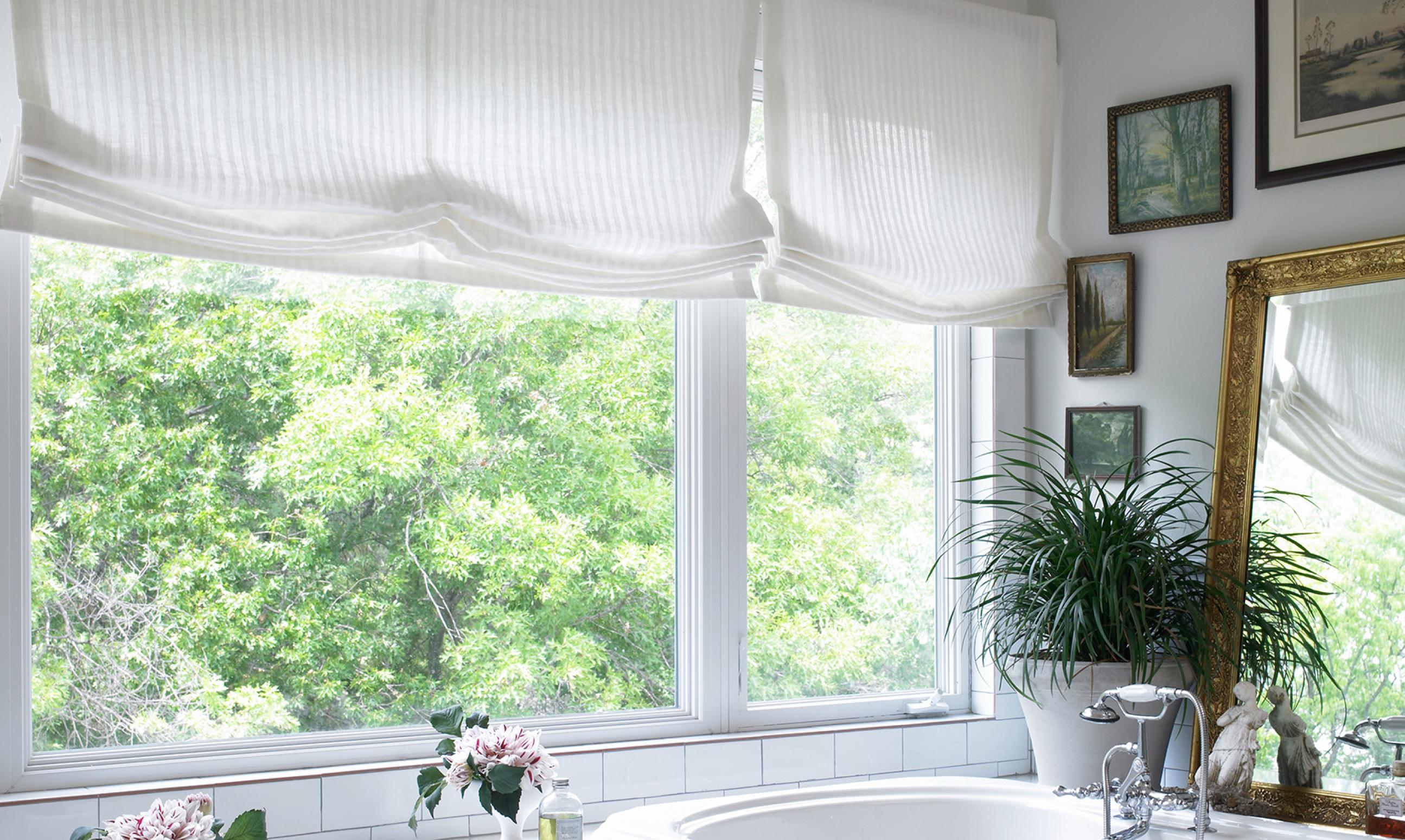 bath-roman-com-tub-and-mirror-preset