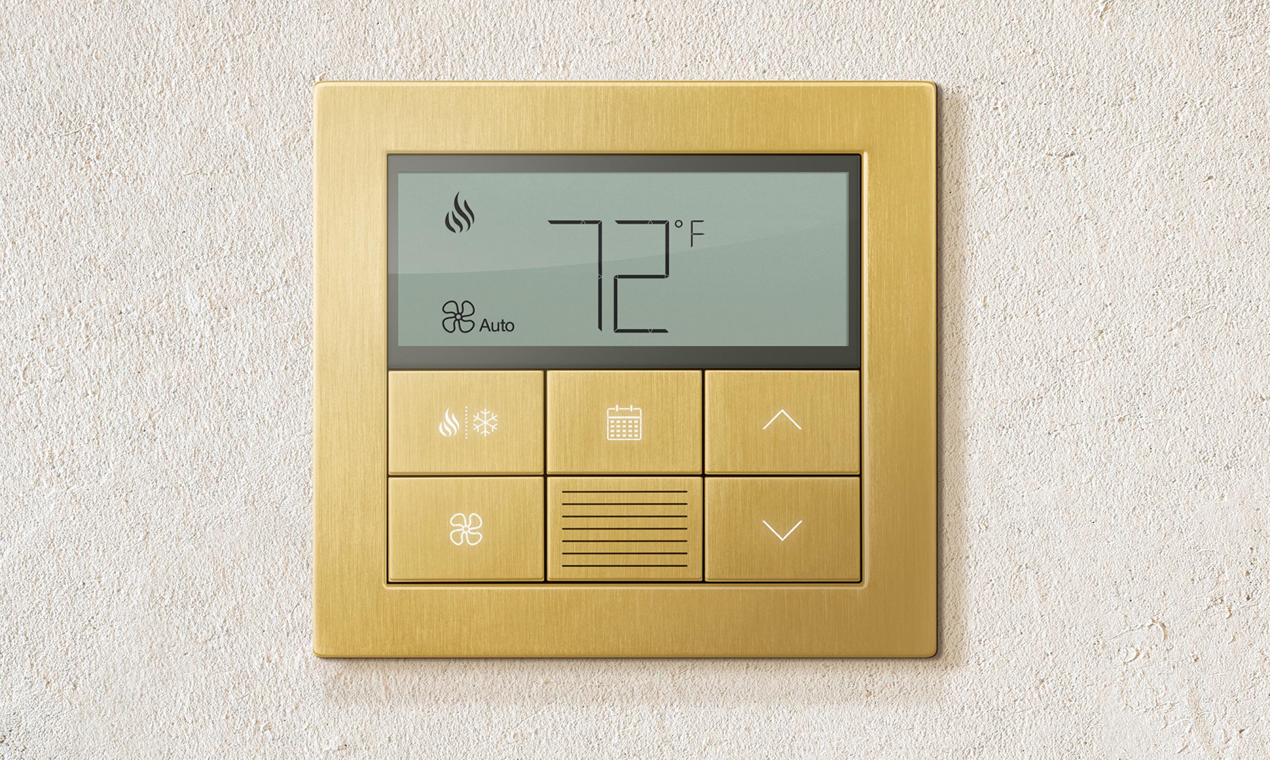 palladiom-thermostat-brb-on-textured-wall